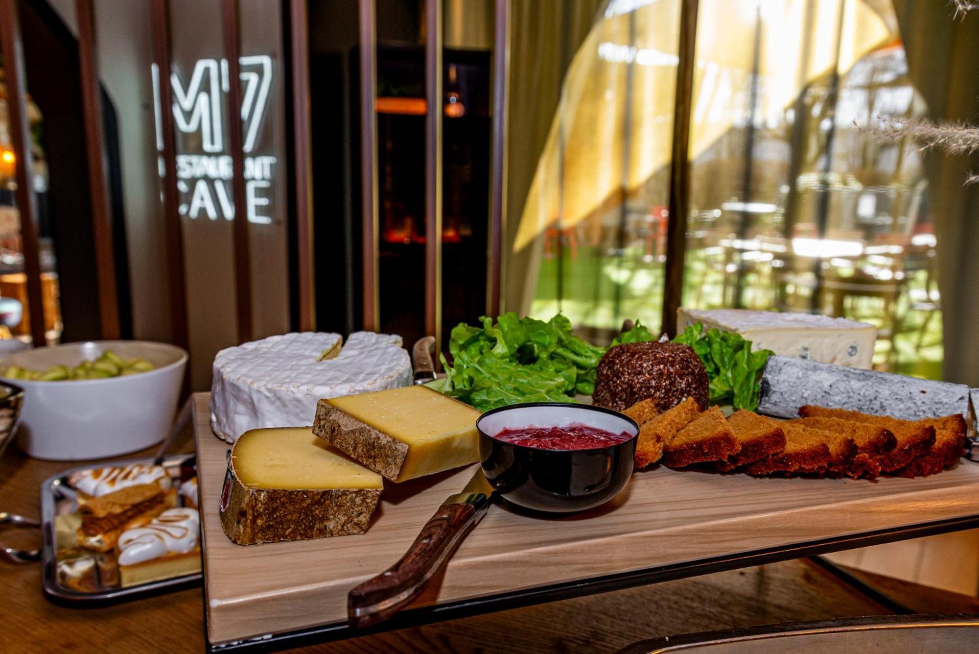 Mercure Beaune Centre Bagian luar foto