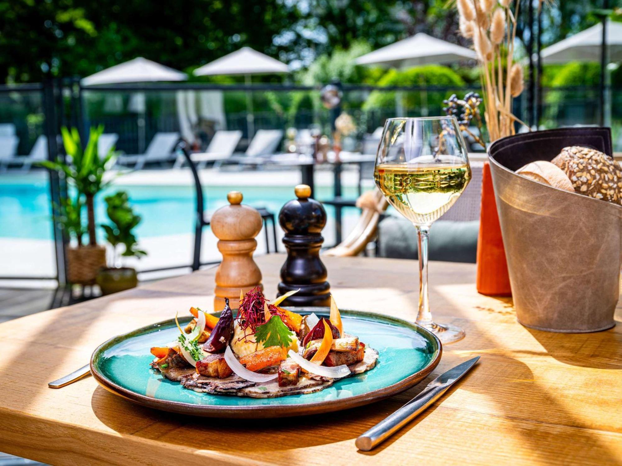 Mercure Beaune Centre Bagian luar foto
